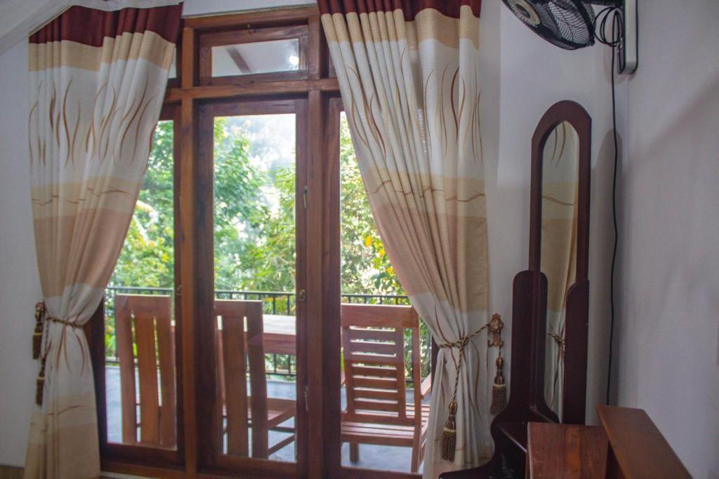 Amado Homestay エッラ エクステリア 写真