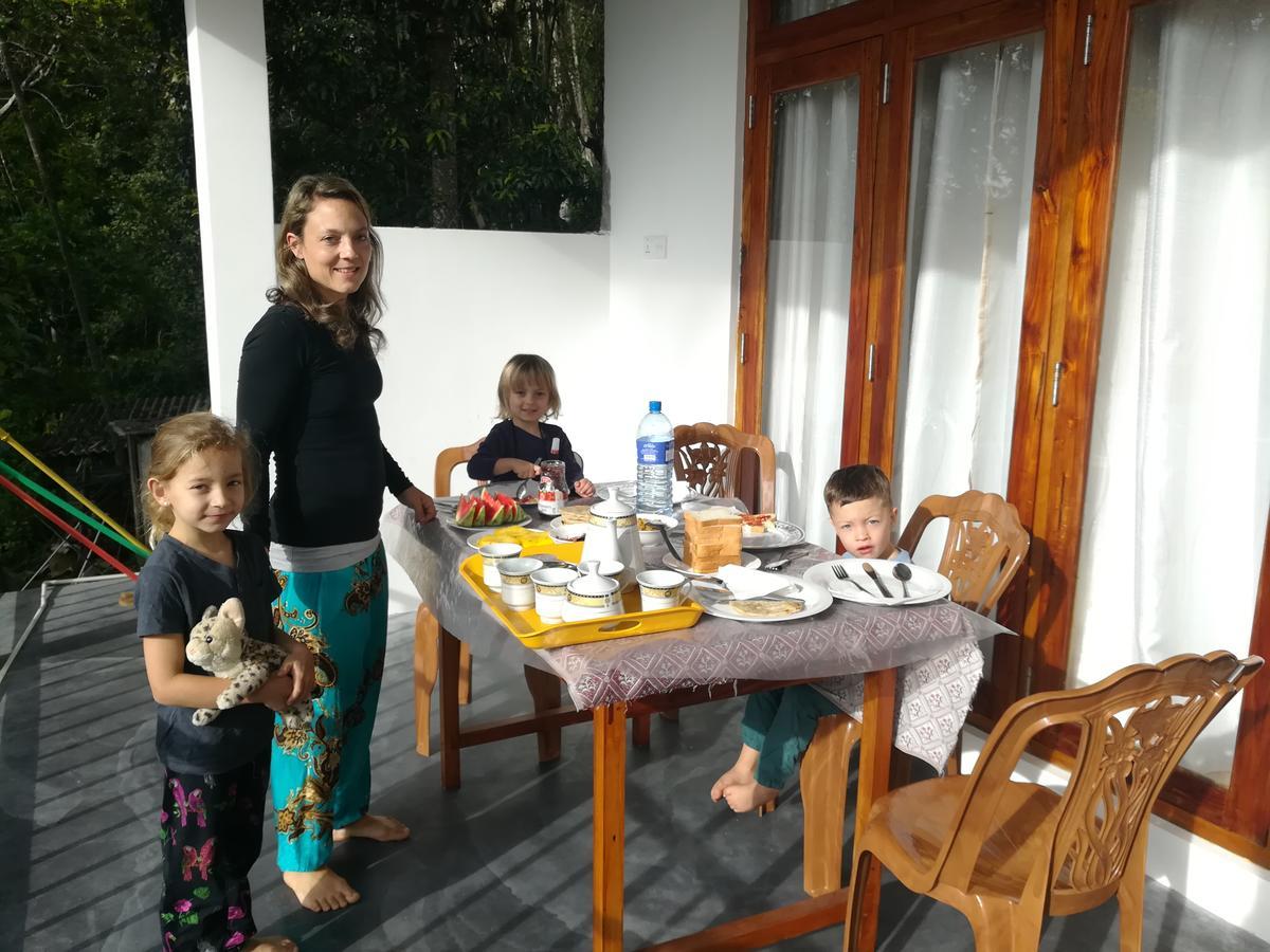 Amado Homestay エッラ エクステリア 写真