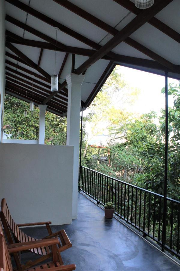 Amado Homestay エッラ エクステリア 写真