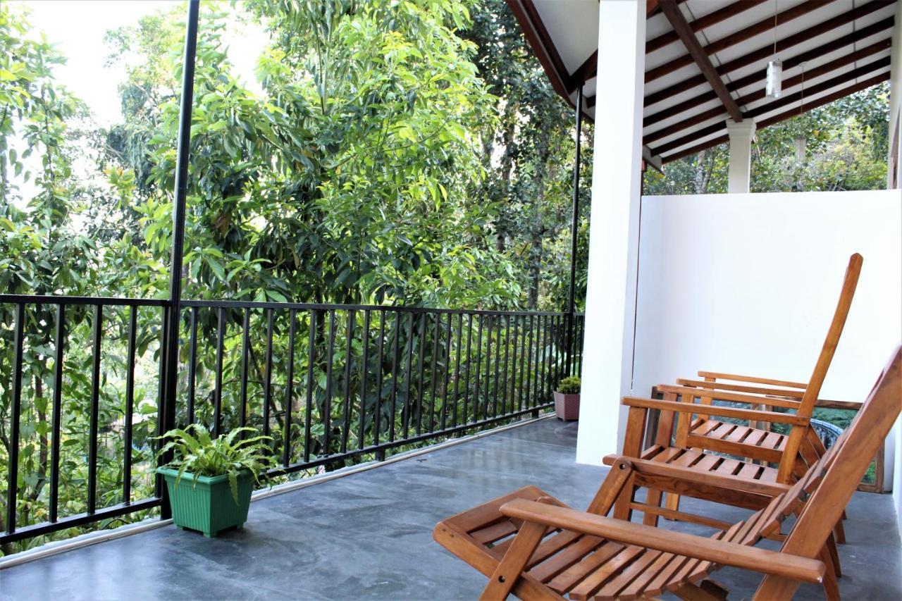 Amado Homestay エッラ エクステリア 写真